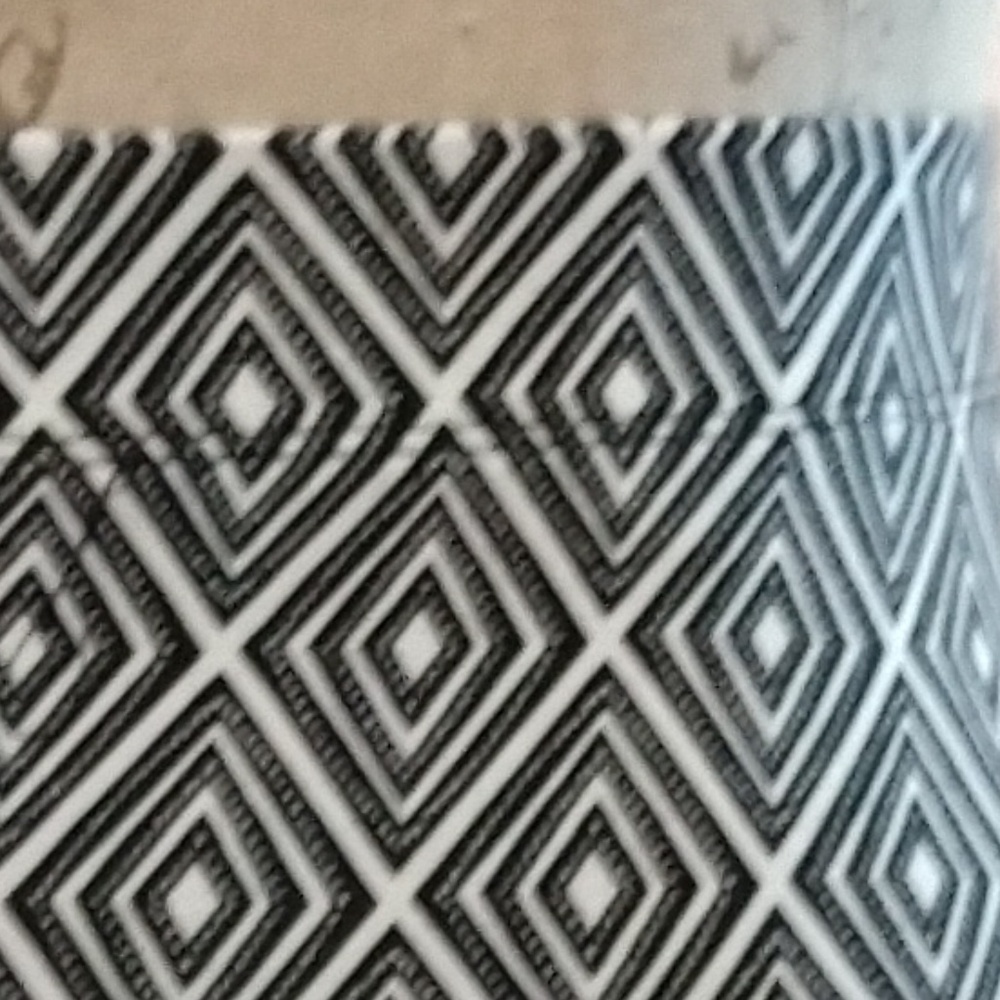 3 for $15 đđ Forever 21 Geometric Bodycon Skirt - Picture 3 of 4